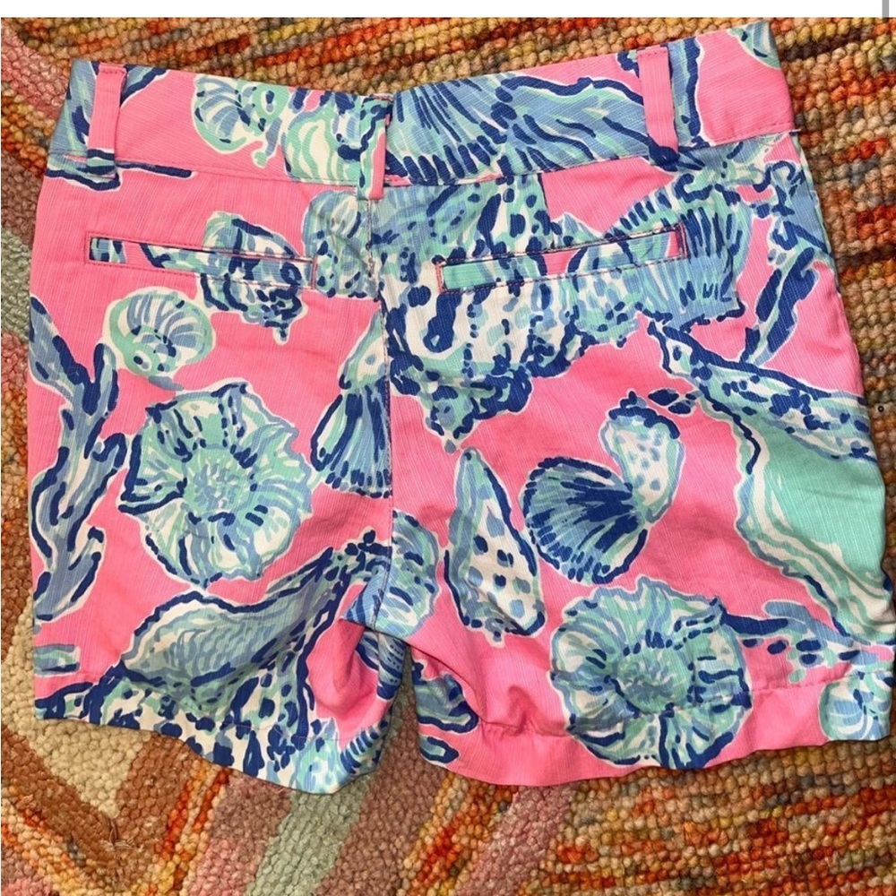Lilly Pulitzer shorts size 2